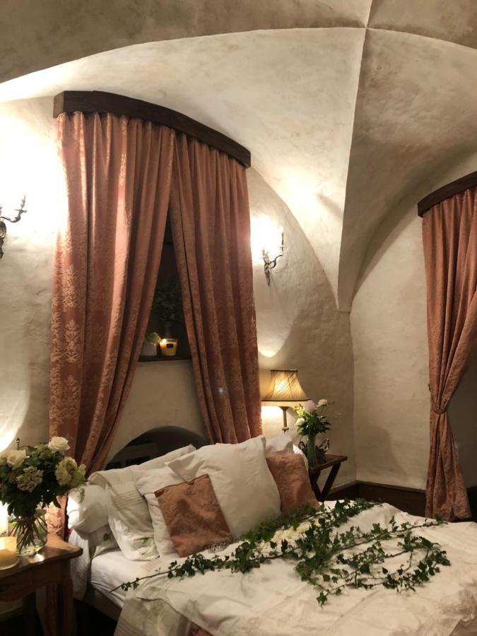 Domaine du Très-Haut - Château de Montanges Extérieur photo